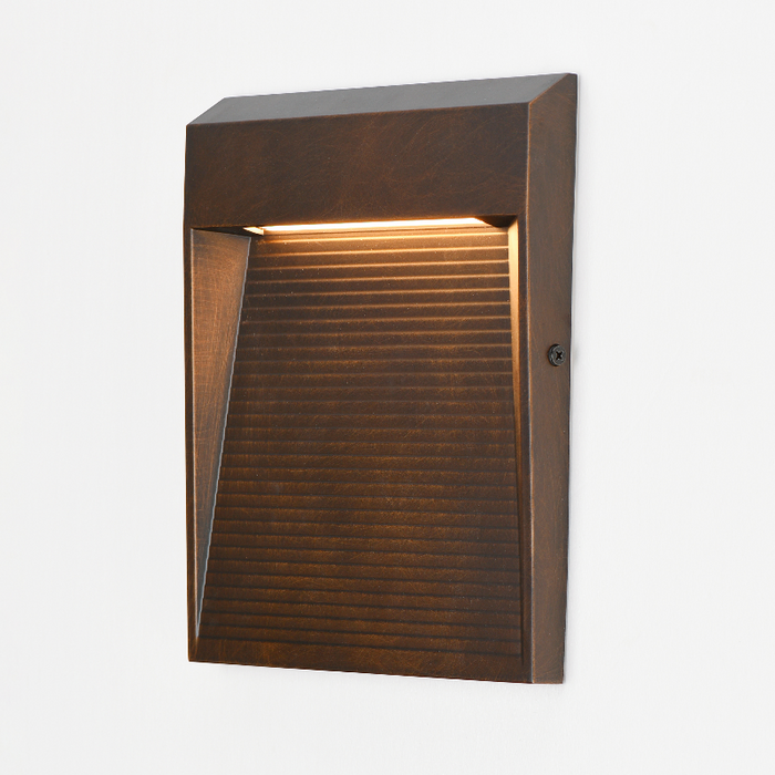 ET2 E41556 Steps 1-lt 10" Tall LED Outdoor Wall Sconce - Antique Bronze