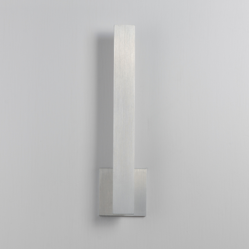 ET2 E42341 Alumilux Line 1-lt 18" Tall LED Outdoor Wall Sconce, 5CCT Selectable - Satin Aluminum