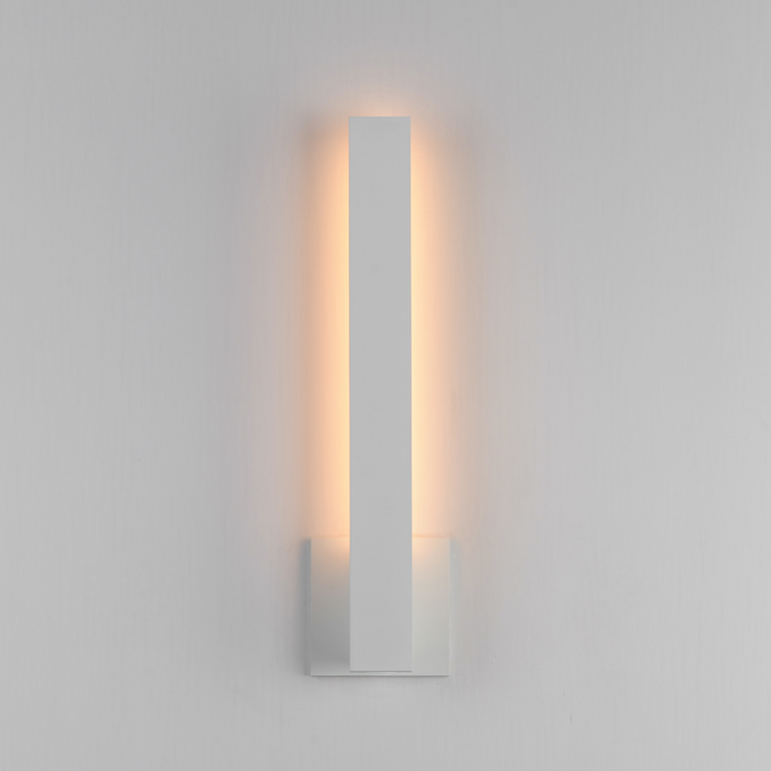 ET2 E42341 Alumilux Line 1-lt 18" Tall LED Outdoor Wall Sconce, 5CCT Selectable - White