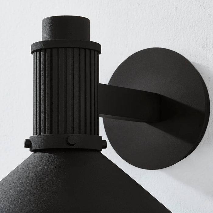 Troy B1409 Elani 1-lt 11" Outdoor Wall Sconce