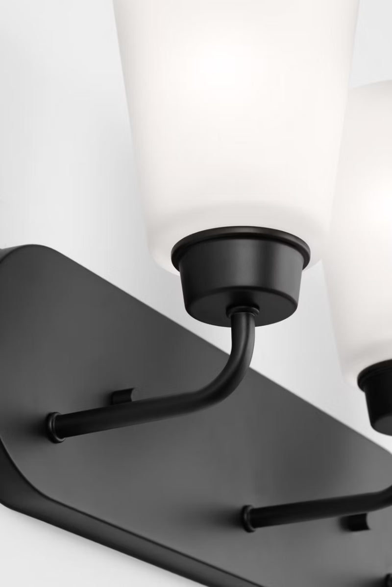 Generation 4415203 Kerrville 3-lt 18" Wall/Bath Sconce