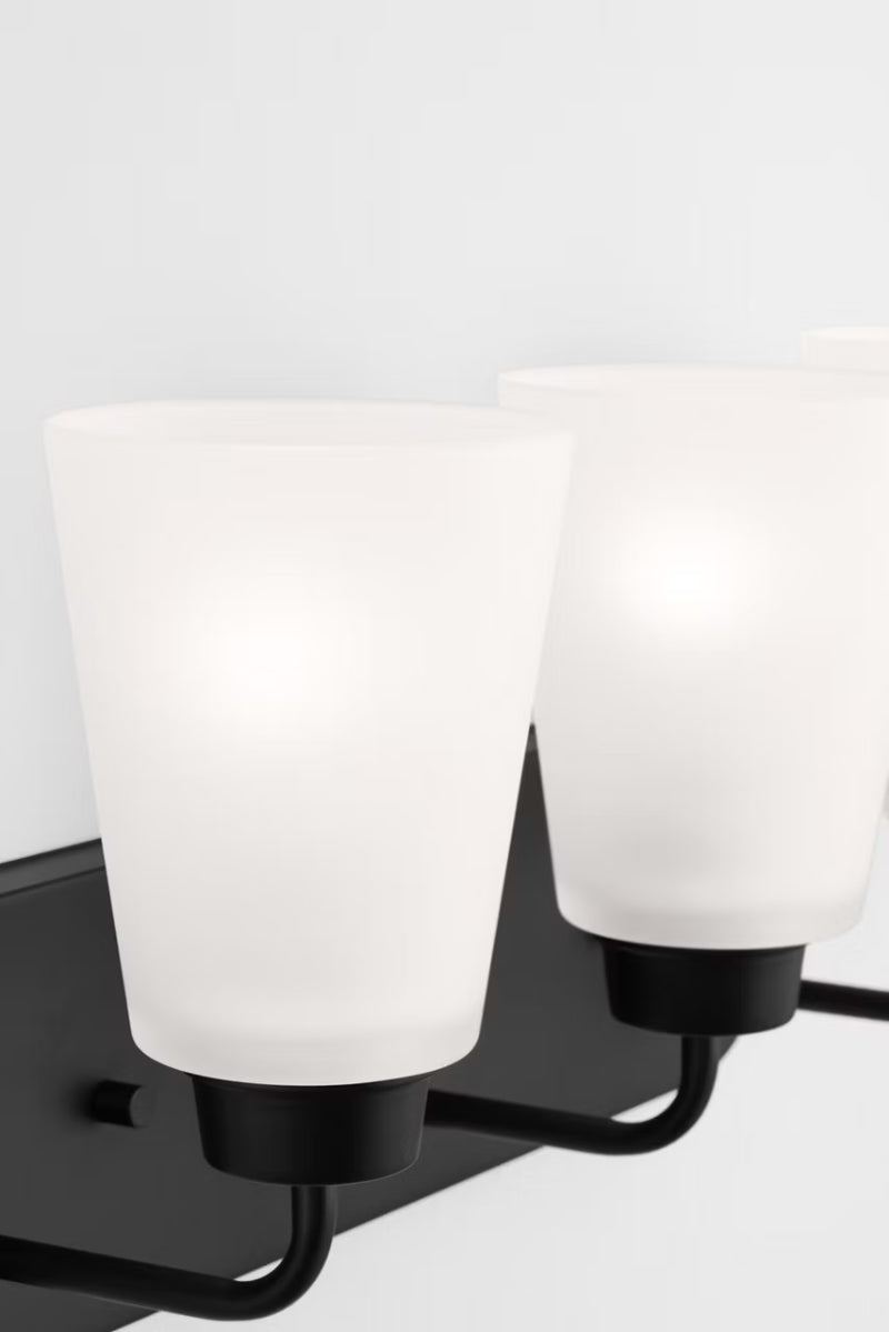 Generation 4415203 Kerrville 3-lt 18" Wall/Bath Sconce