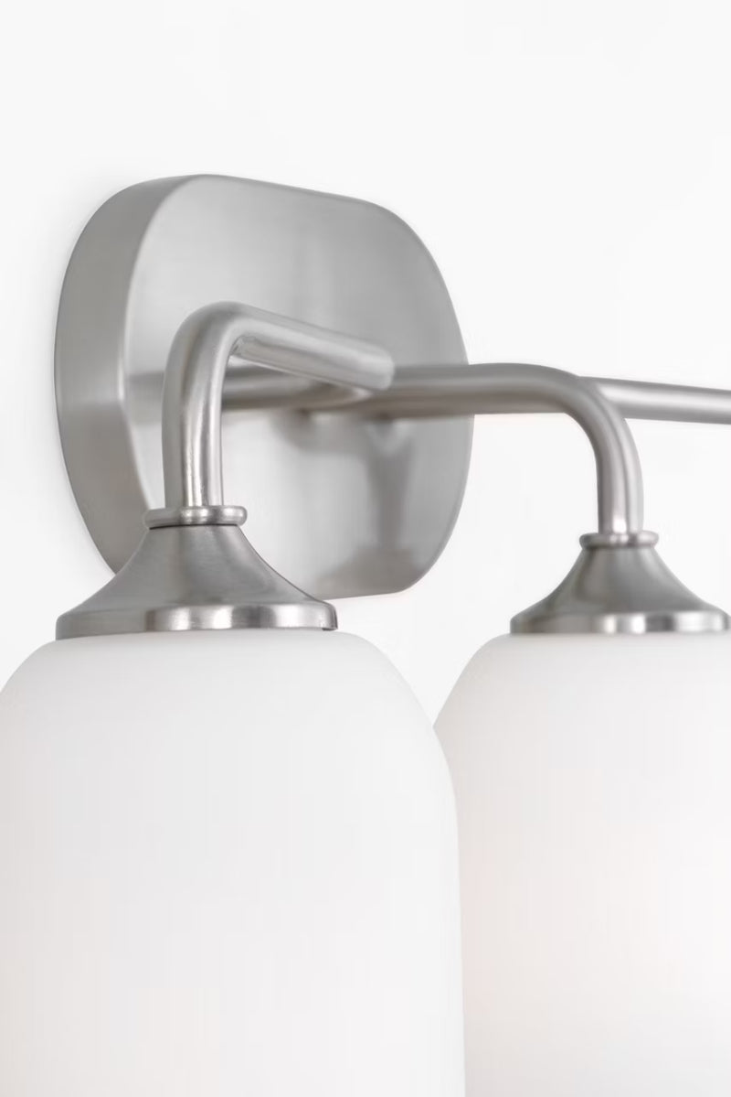 Generation GLV1023 Emile 3-lt 22" Bath Light