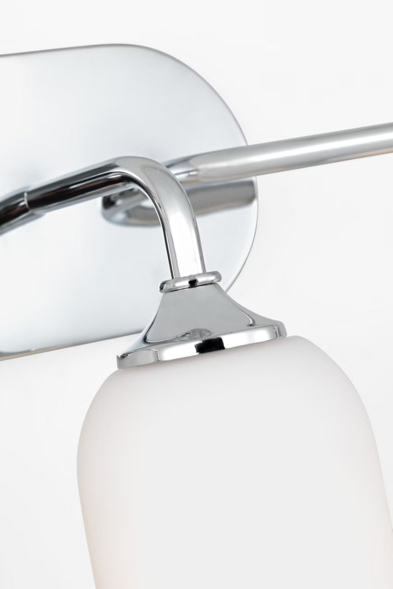 Generation GLV1023 Emile 3-lt 22" Bath Light