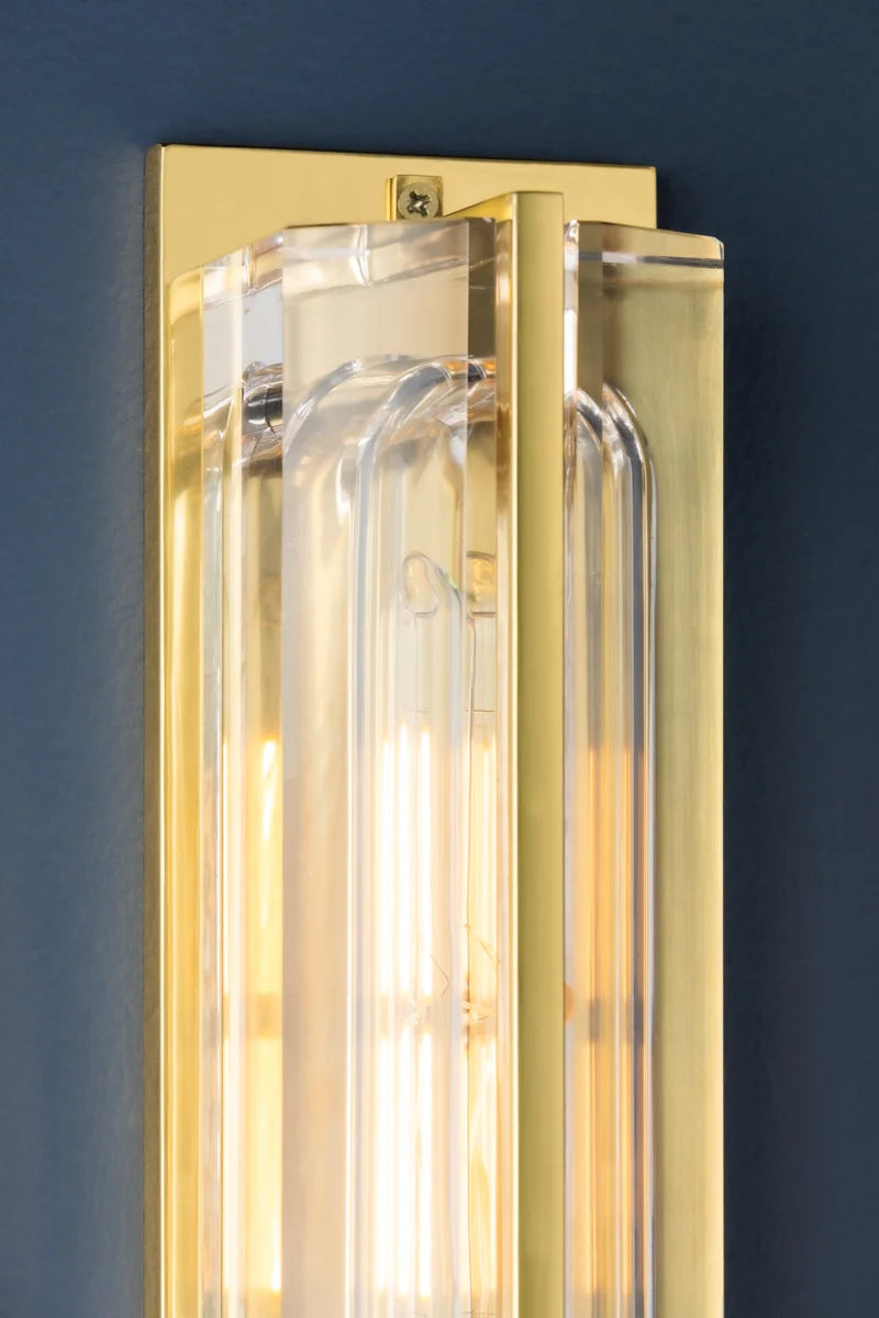 Hudson Valley 1731 Hawkins 1-lt 17" Tall Wall Sconce-Aged Brass