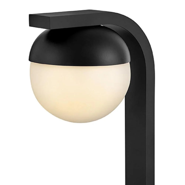 Hinkley 15513-LL Realm 1-lt 22" Tall LED Path Light - Black