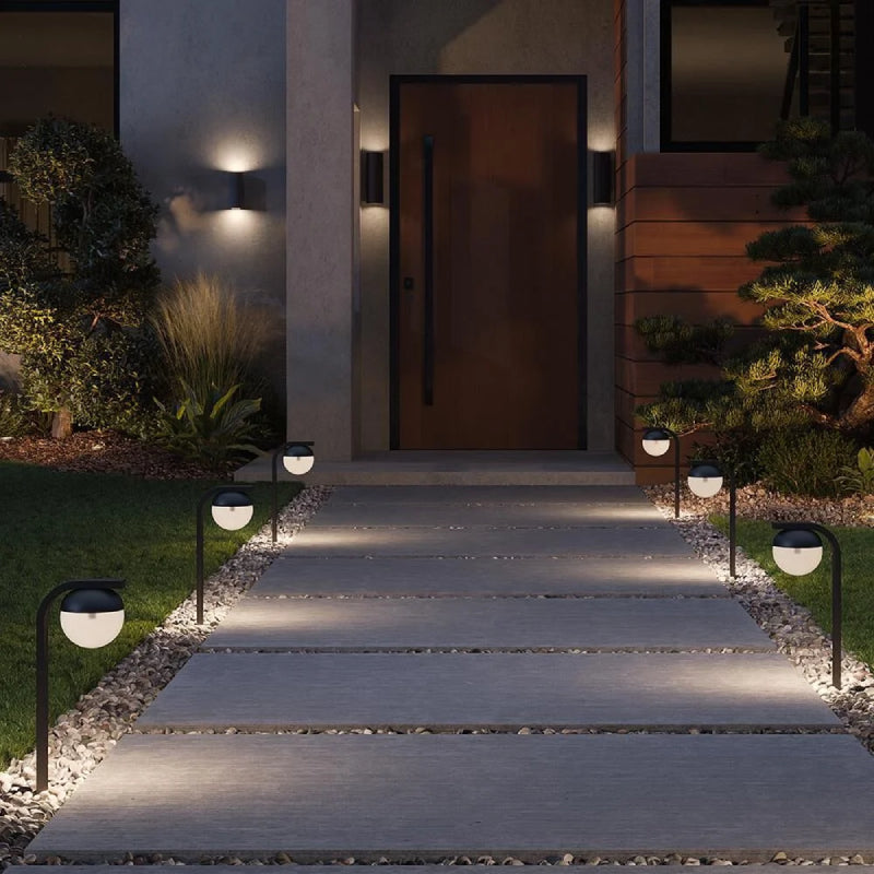 Hinkley 15513-LL Realm 1-lt 22" Tall LED Path Light