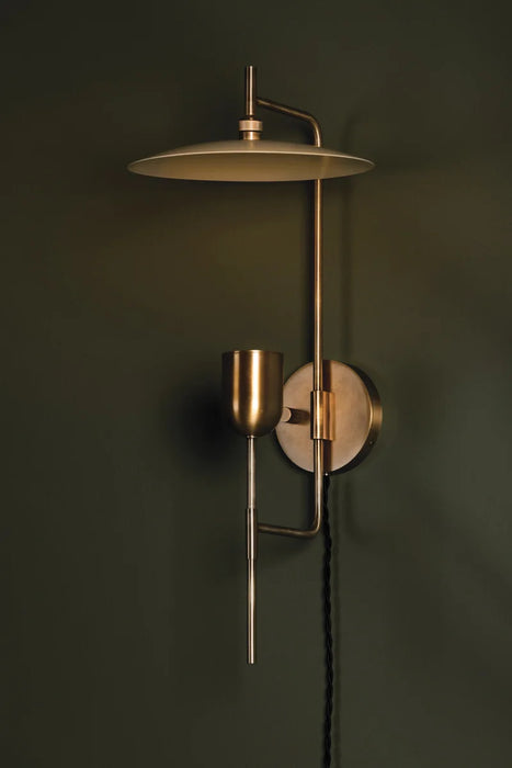 Troy PTL1224 Manti 1-lt 24" Tall Wall Sconce