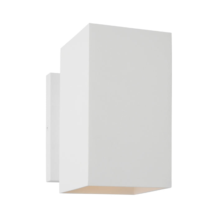 Visual Comfort SLO1121 Pohl 1-lt 5" Outdoor Medium Wall Lantern - Outdoor Textured White