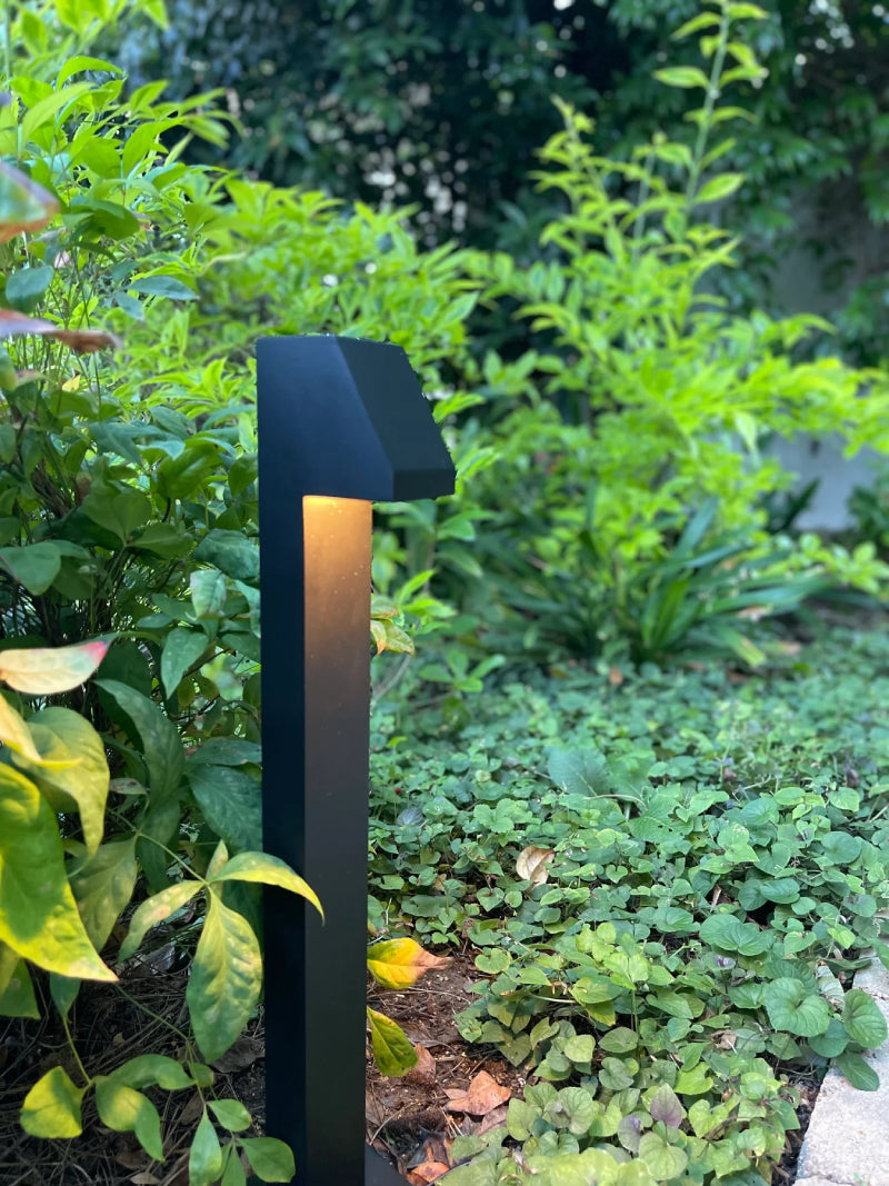 SPJ SPJ-21-BKPL 23" Tall LED Outdoor Path Light