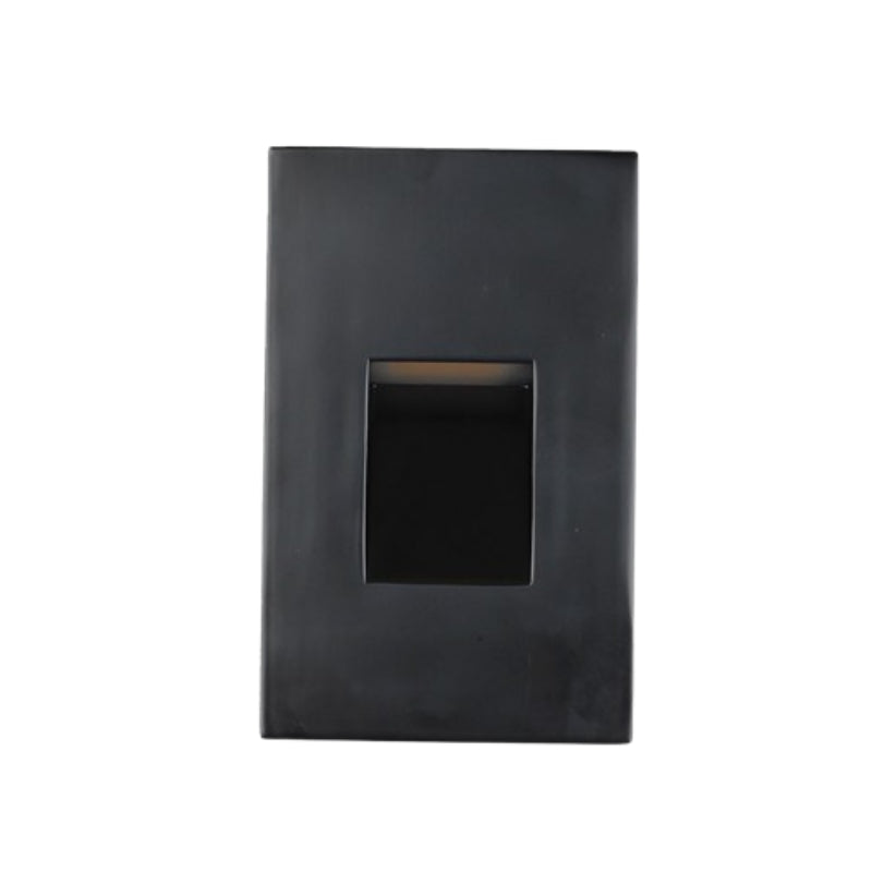 ROC Lighting ST-460 2W LED Vertical Step Light - Black
