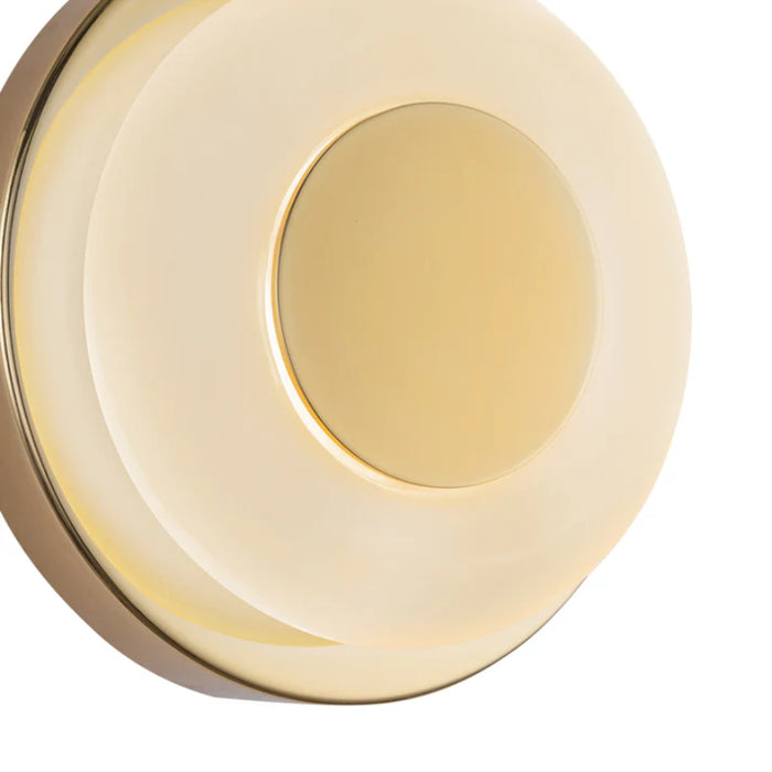 Kuzco WS97204 Stephord 1-lt 4" LED Wall Sconce - Metallic Brass/Frosted