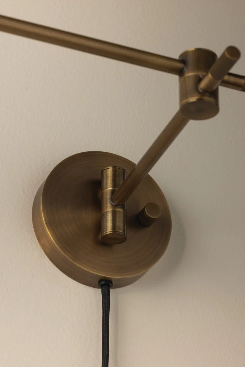 Troy PFL1156 Thatcher 1-lt 9" LED Wall Sconce