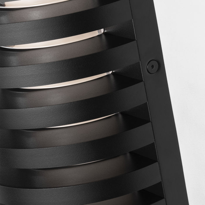 Visual Comfort SLOWS715 Quoddy 1-lt 9" Tall LED Outdoor Wall Sconce