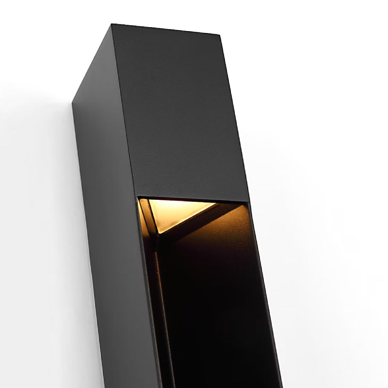 Visual Comfort SLOWS85627 Christov 1-lt 17" Tall LED Outdoor Wall Sconce