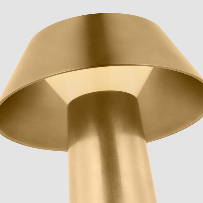 Visual Comfort SLTB25727 Sesa 1-lt 8" Tall LED Table Lamp - Hand Rubbed Antique Brass