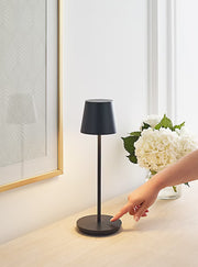 Visual Comfort SLTB25827 Nevis 1-lt 15" Tall LED Table Lamp - Black
