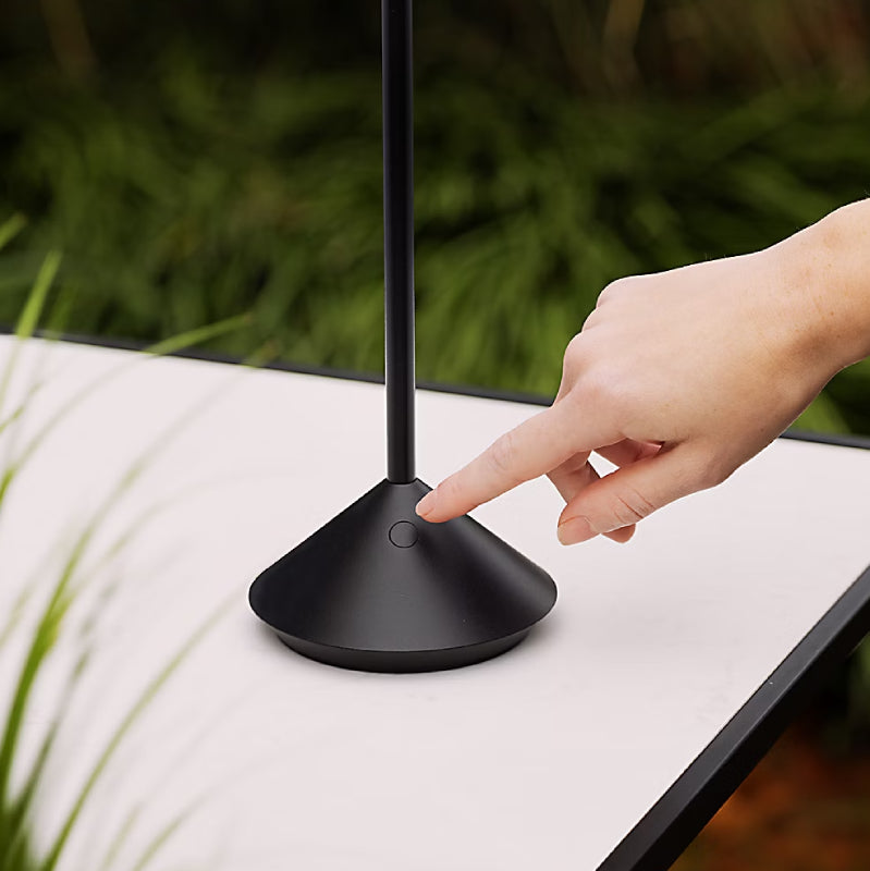 Visual Comfort SLTB27127 Moneta 1-lt 13" Tall LED Table Lamp - Black