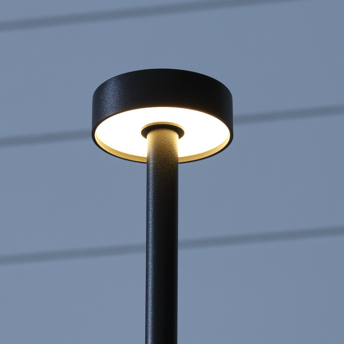 Visual Comfort SLTB53327 Moneta 1-lt 9" Tall LED Table Lamp