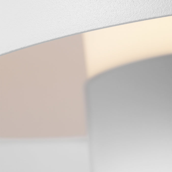 Visual Comfort SLTB621 Louver 9" Tall LED Rechargeable Table Lamp