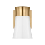 Visual Comfort DJV1081 Roy 1-lt 7" Tall Small Bath Vanity Light - Satin Brass