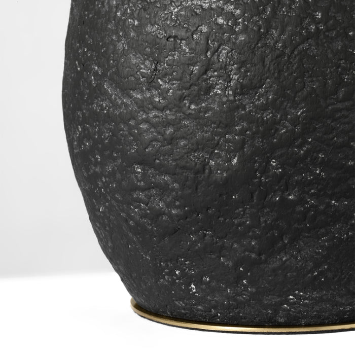 Visual Comfort ET1531 Breccia 1-lt 26" Medium Table Lamp - Black Wash