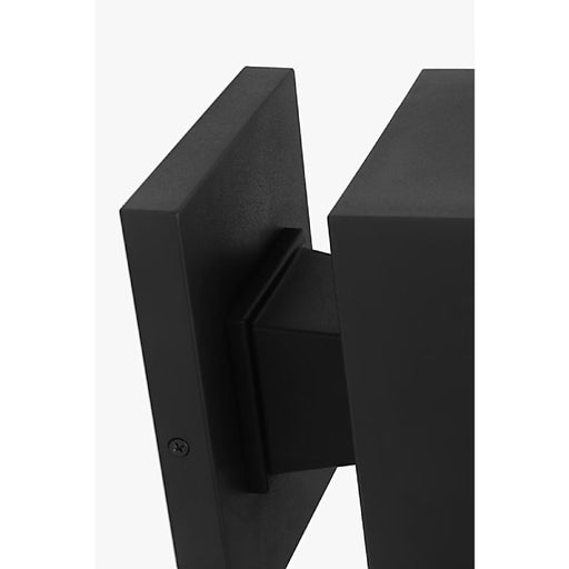 Visual Comfort SLO1101EN3 Pohl 1-lt 7" Tall LED Outdoor Small Wall Lantern