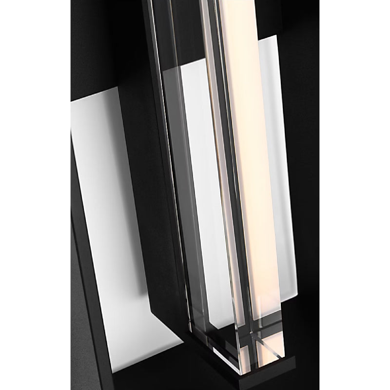 Visual Comfort SLO1361 Abner 1-lt 30" Tall LED Outdoor Wall Lantern