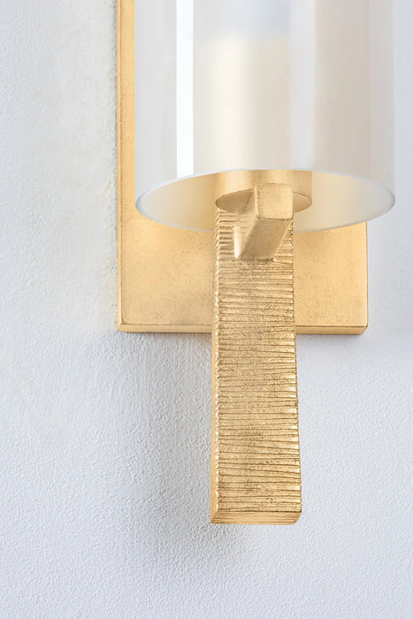 Hudson Valley 3924 Vineland 1-lt 24" Tall Wall Sconce