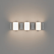 dweLED WS114624 Circle Line 3-lt 24" LED Vanity, 4CCT