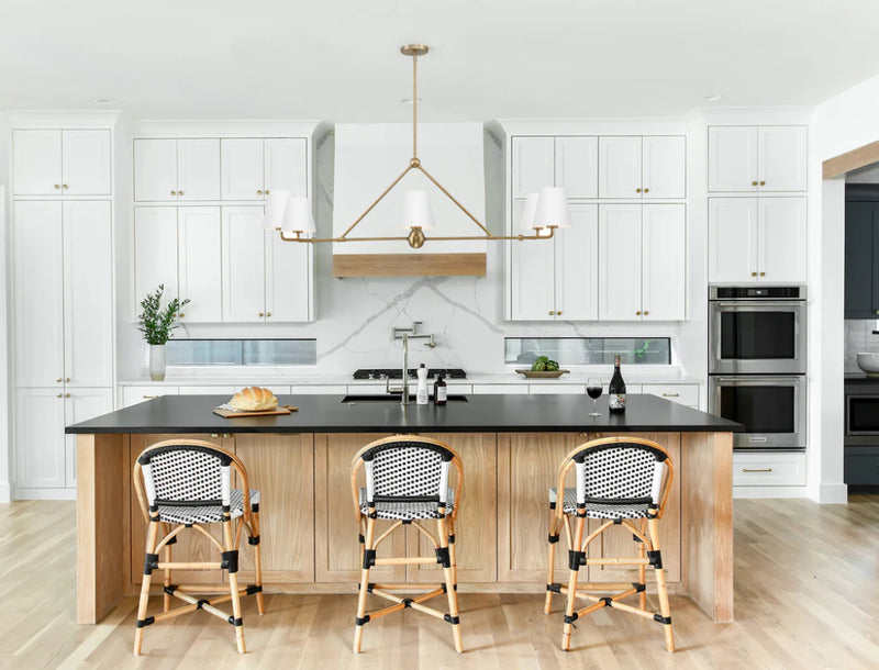 Crystorama XAV-B9306 Xavier 6-lt 46" Linear Chandelier - White