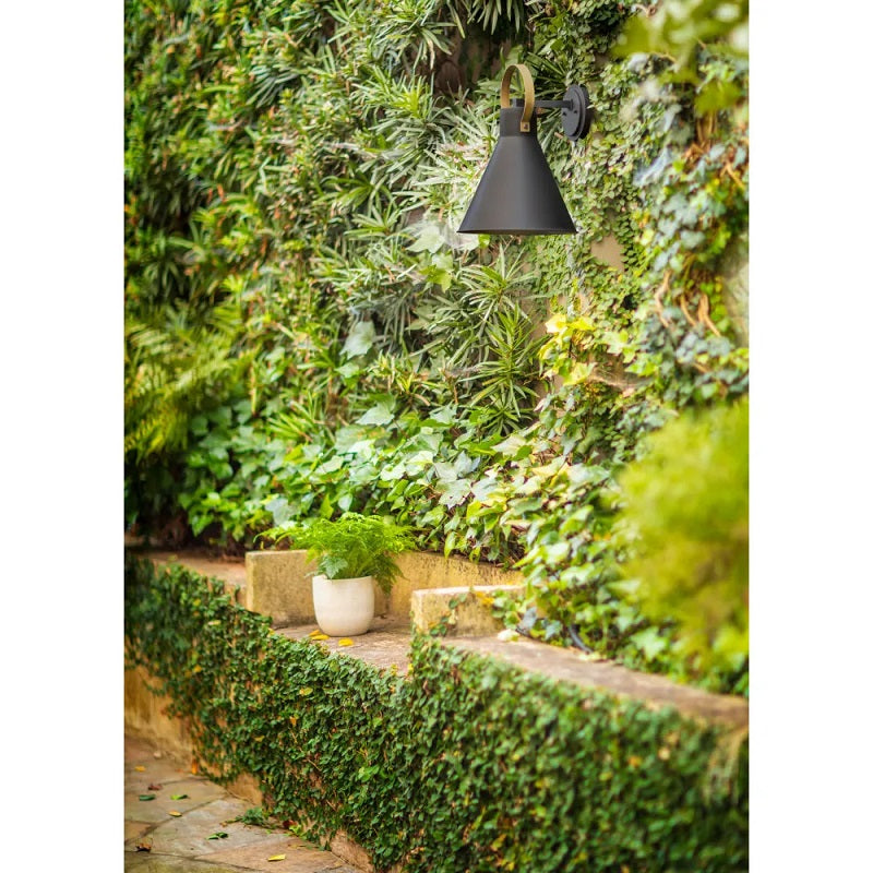 Hinkley 18870 Winnie 1-lt 13" Tall LED Outdoor Wall Mount Lantern