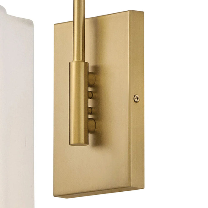 Hinkley 47730 Gwen 1-lt 26" Tall LED Wall Sconce - Lacquered Brass