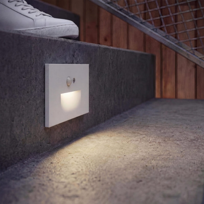 Dals LSTP02M-CC 5" LED step light, 5CCT Selectable