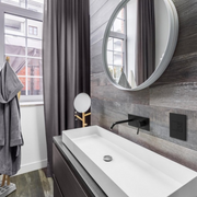 Adorne AWP Screwless Wall Plate with Microban, Graphite