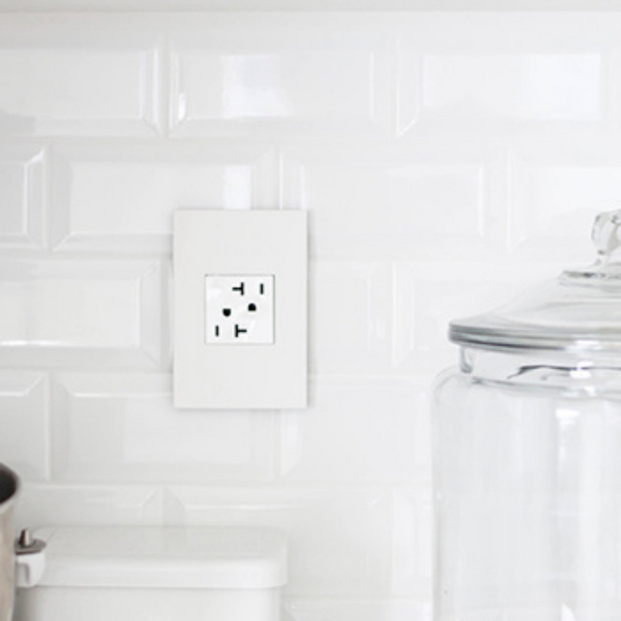 Adorne AWP Screwless Wall Plate with Microban, Matte White