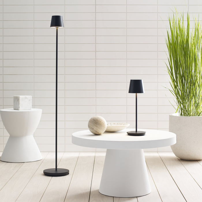 Visual Comfort SLFL535 Nevis 1-lt 49" Tall LED Rechargeable Floor Lamp