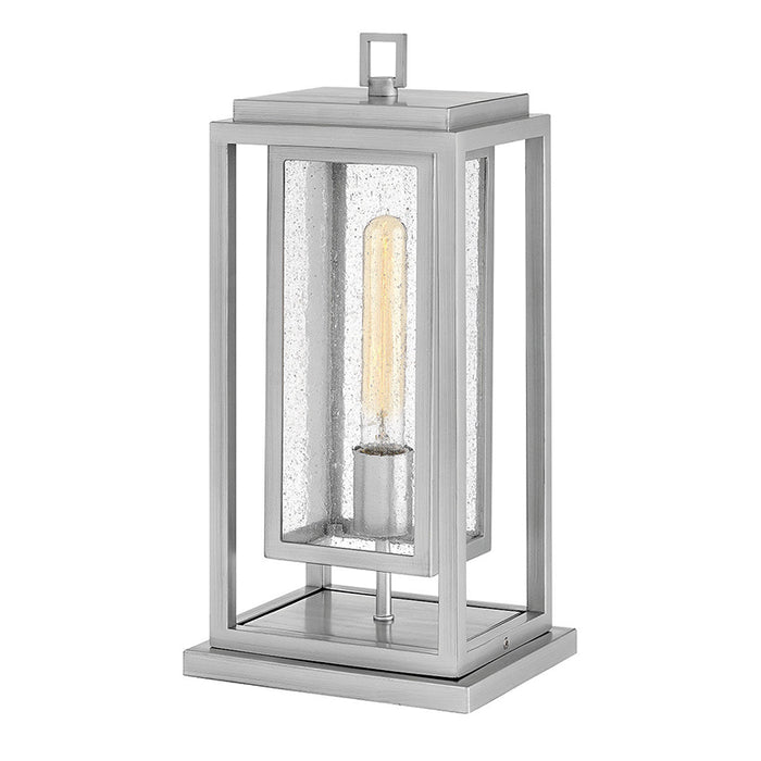 Hinkley 1007-LV Republic 1-lt 17" Tall LED Outdoor Post Light, 12V