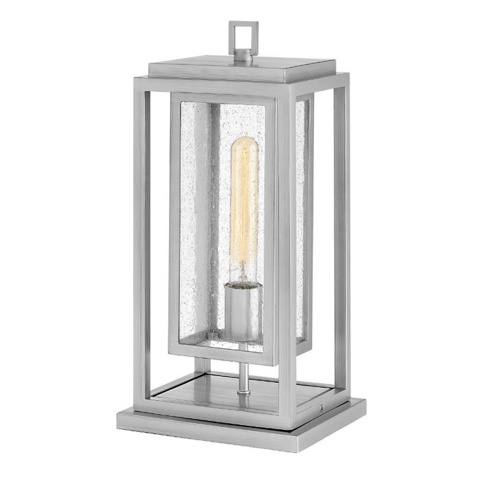 Hinkley 1007 Republic 1-lt 17" Tall LED Pier Mount Lantern