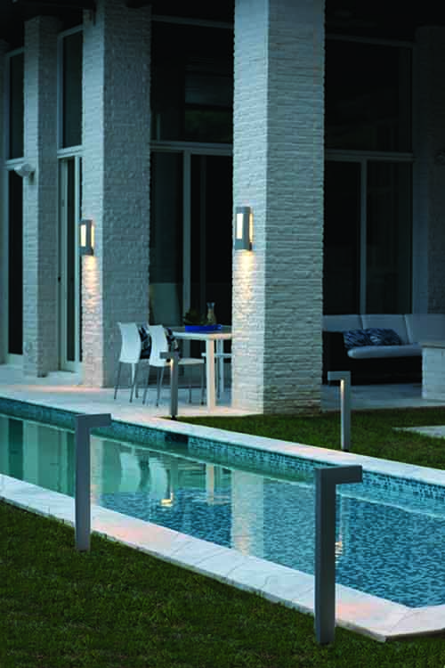 Hinkley 1648 Atlantis 2-lt 16" Tall LED Outdoor Wall Sconce