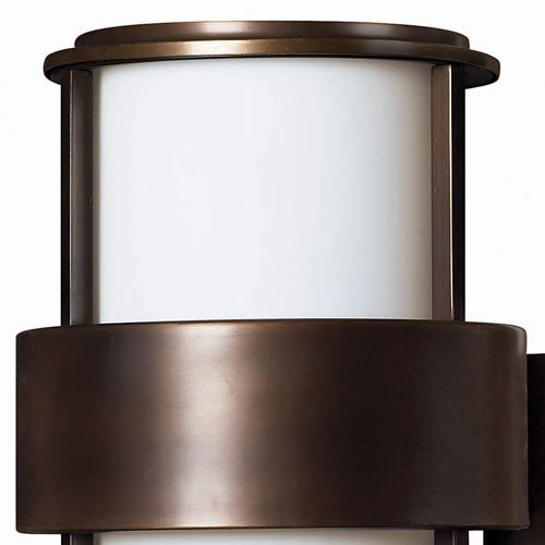 Hinkley 1905 Saturn 1-lt 20" Tall LED Outdoor Wall Light