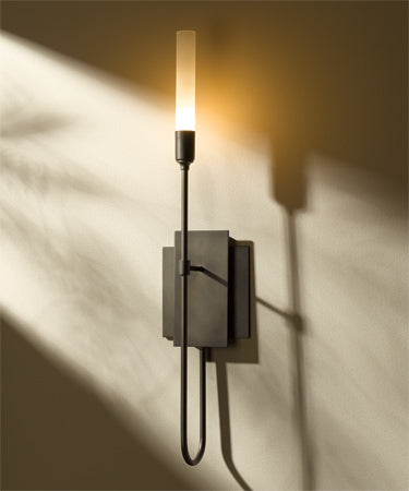 Hubbardton Forge 203050 Lisse 1-lt 22" Tall Wall Sconce