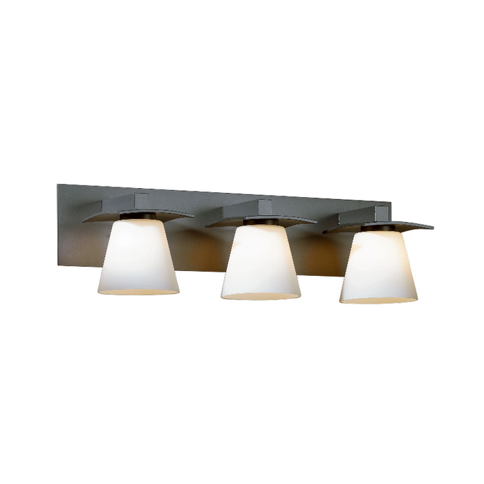 Hubbardton Forge 206603 Wren 3-lt 24" Wall Sconce