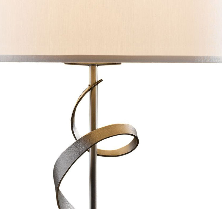 Hubbardton Forge 273030 Gallery Spiral 1-lt 23" Tall Table Lamp