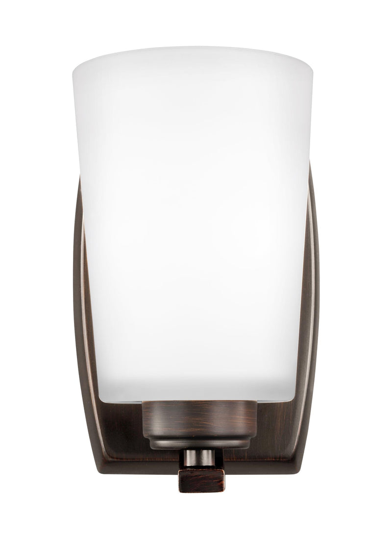 Generation 4128901EN3 Franport 1-lt 8" Tall LED Wall / Bath Sconce