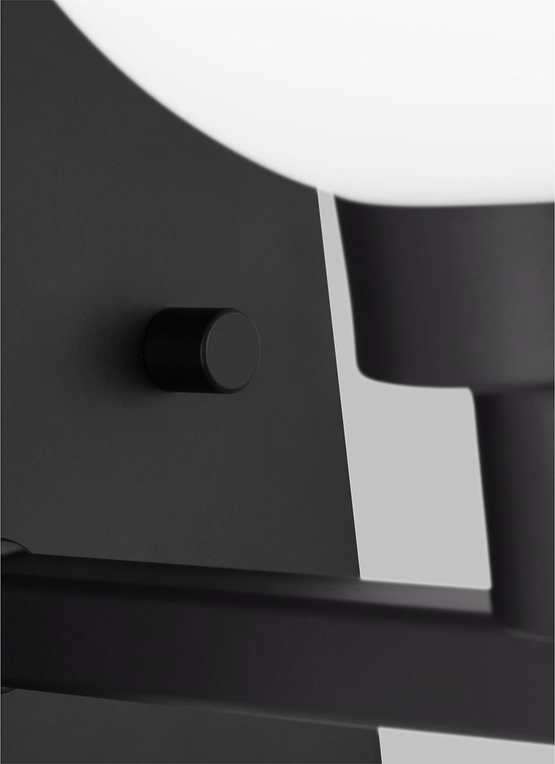 Visual Comfort 4161601 Clybourn 1-lt 8" Tall Bath Sconce