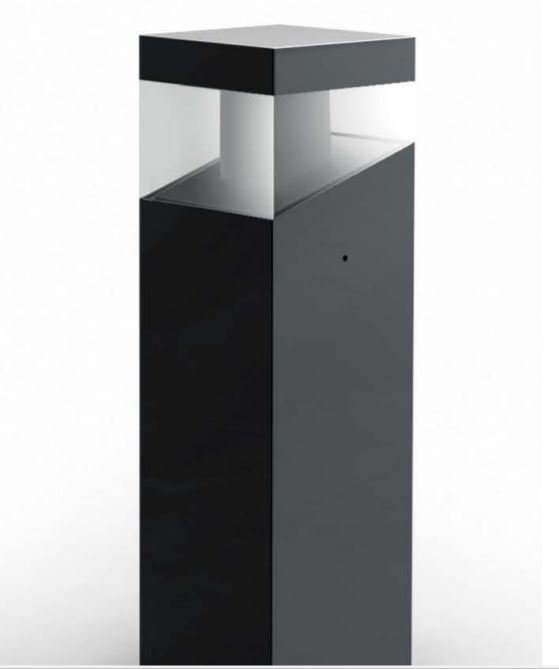 Artemide Tetragono 45 LED Outdoor Floor Lamp