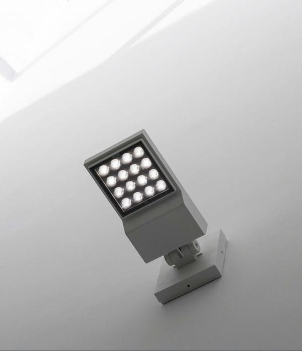 Artemide Cefiso 14 32° LED Outdoor Wall/Ceiling/Floor Light