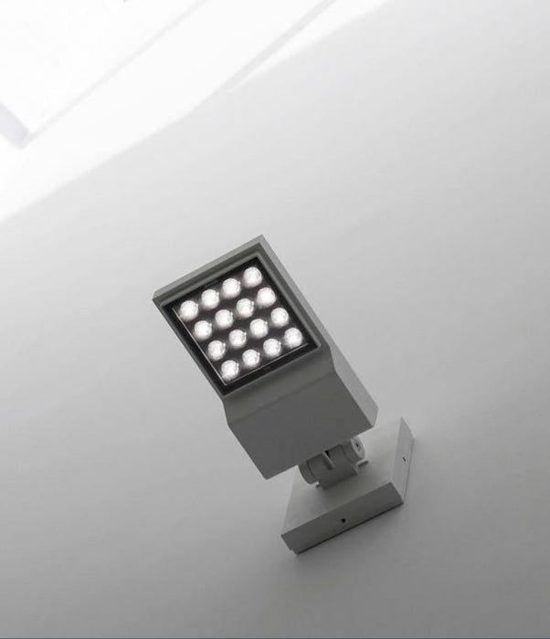Artemide Cefiso 20 32°LED Outdoor Wall/Ceiling/Floor Light