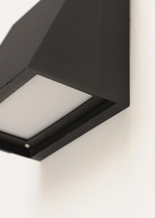Maxim 52120 Pathfinder 1-lt 6" LED Outdoor Wall Sconce